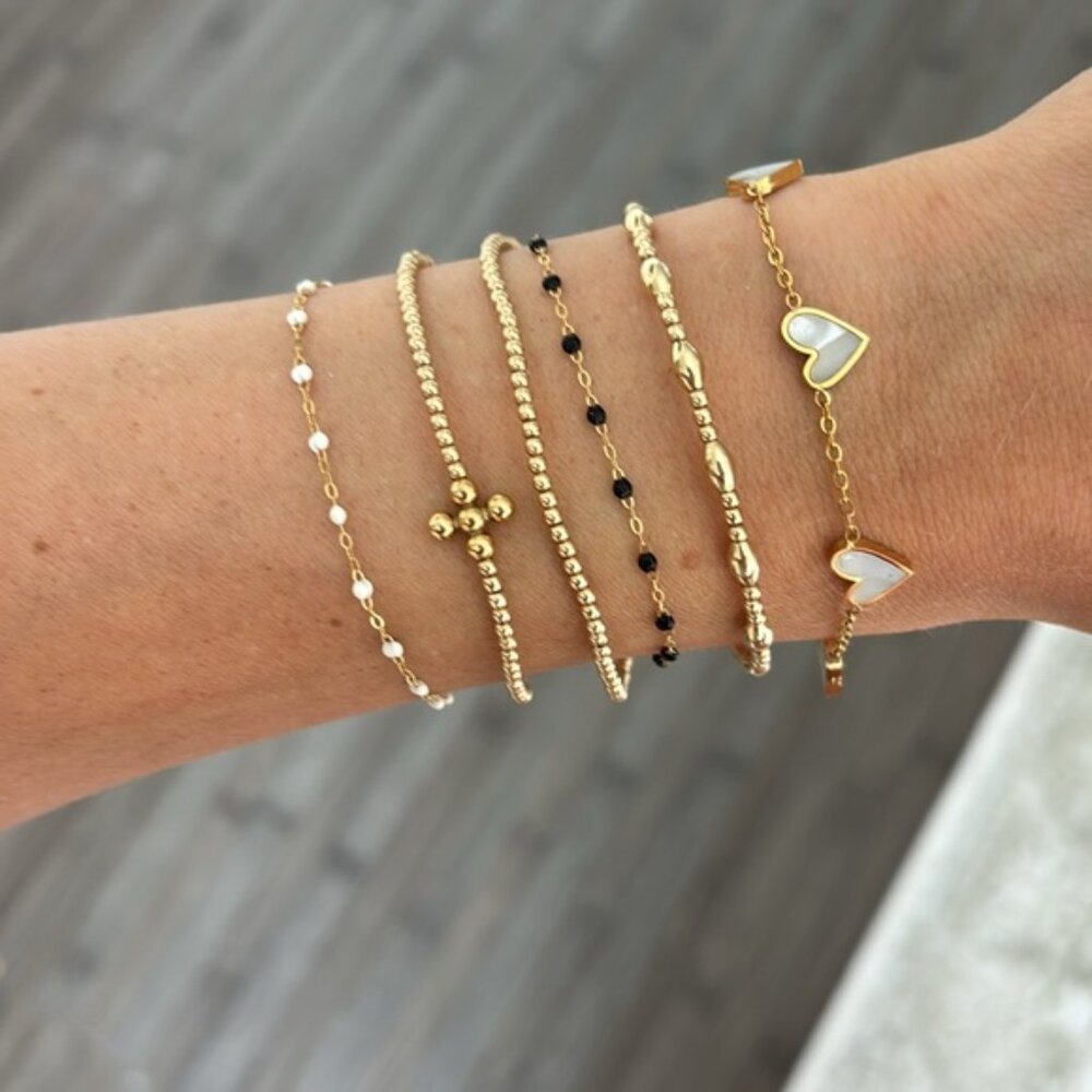 The Nina mother of Pearl gold iridescent heart bracelet